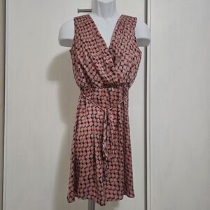 Elegant Pink Geometric Pattern Dress, size XS